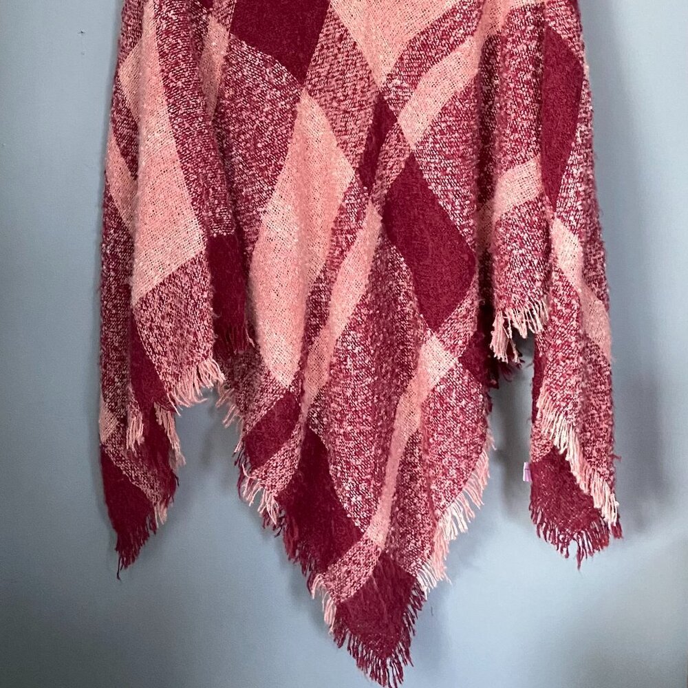 Women's Pink and Burgundy Plaid Sweater - Picture 2 of 2